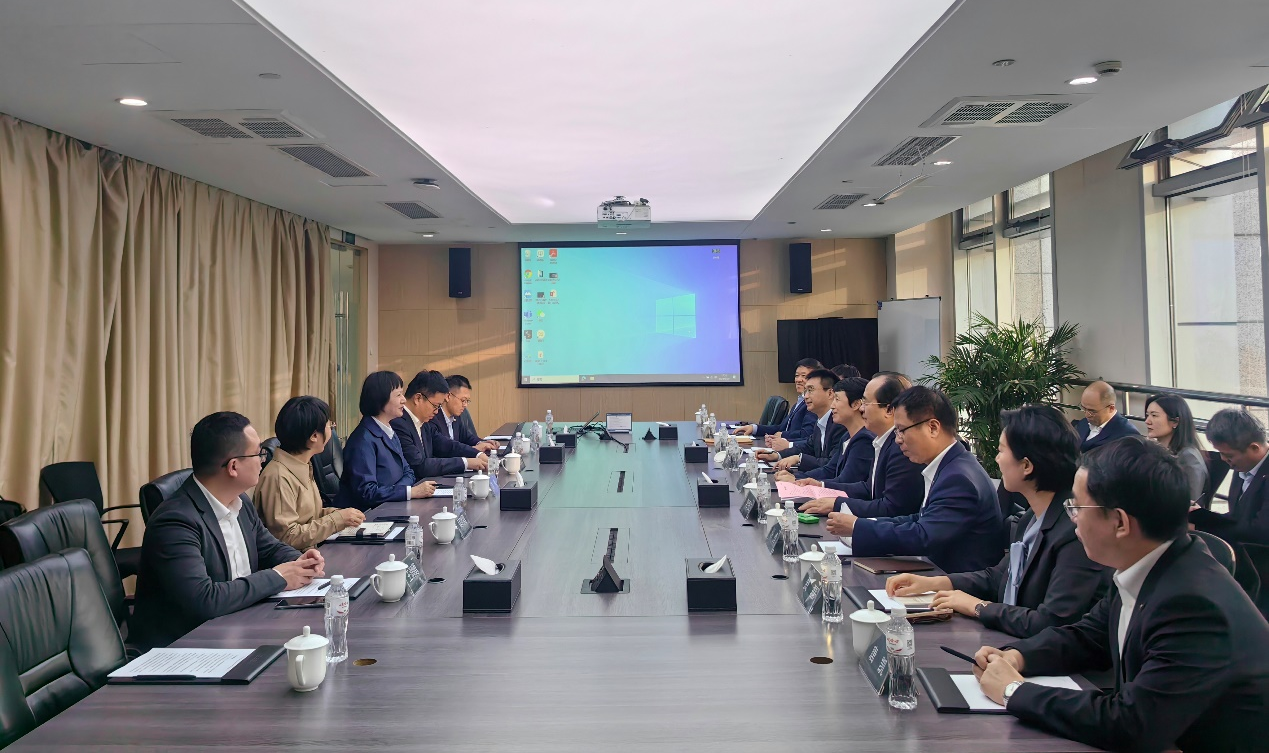 招商局集团总司理石岱与008PG国际股份洽谈相助